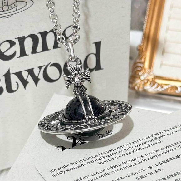 Vivienne Westwood Jewelry - Vivienne Westwood Silver and Black Pendant Necklace